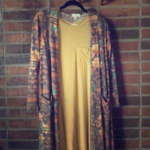 LulaRoe Sarah with Carly